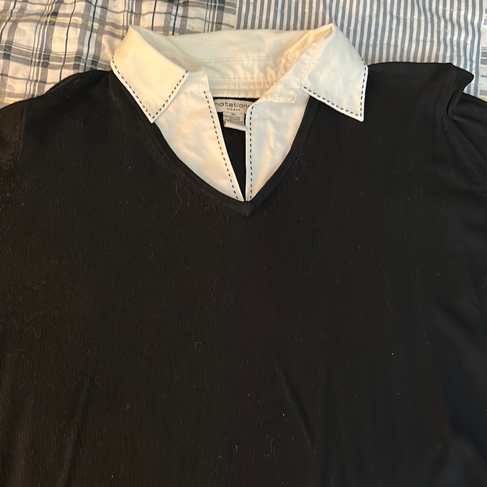 Notations, black and white lightweight V-neck sweater